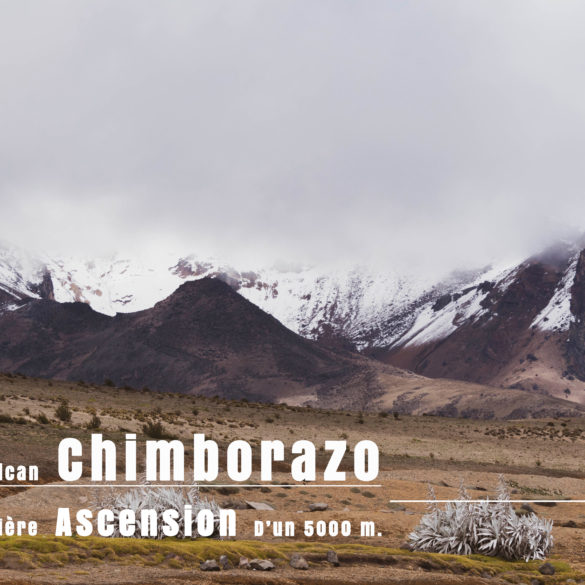 le volcan Chimborazo ( sous la brume ) en Equateur