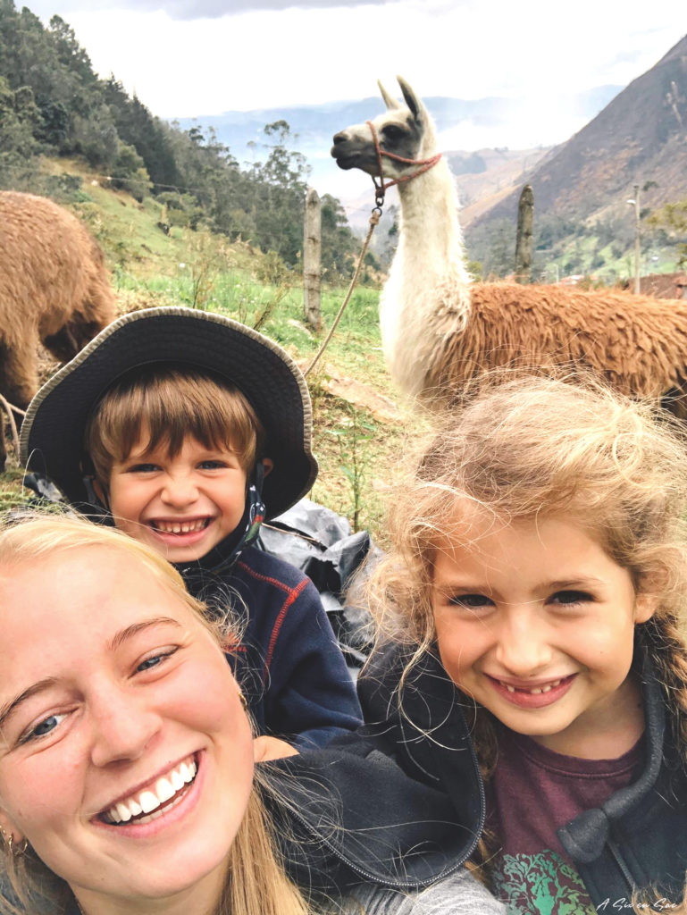Alice, Nils et Esthée selfie à la cascade Chorro proche de Giron à 50km au sud de Cuenca-Equateur