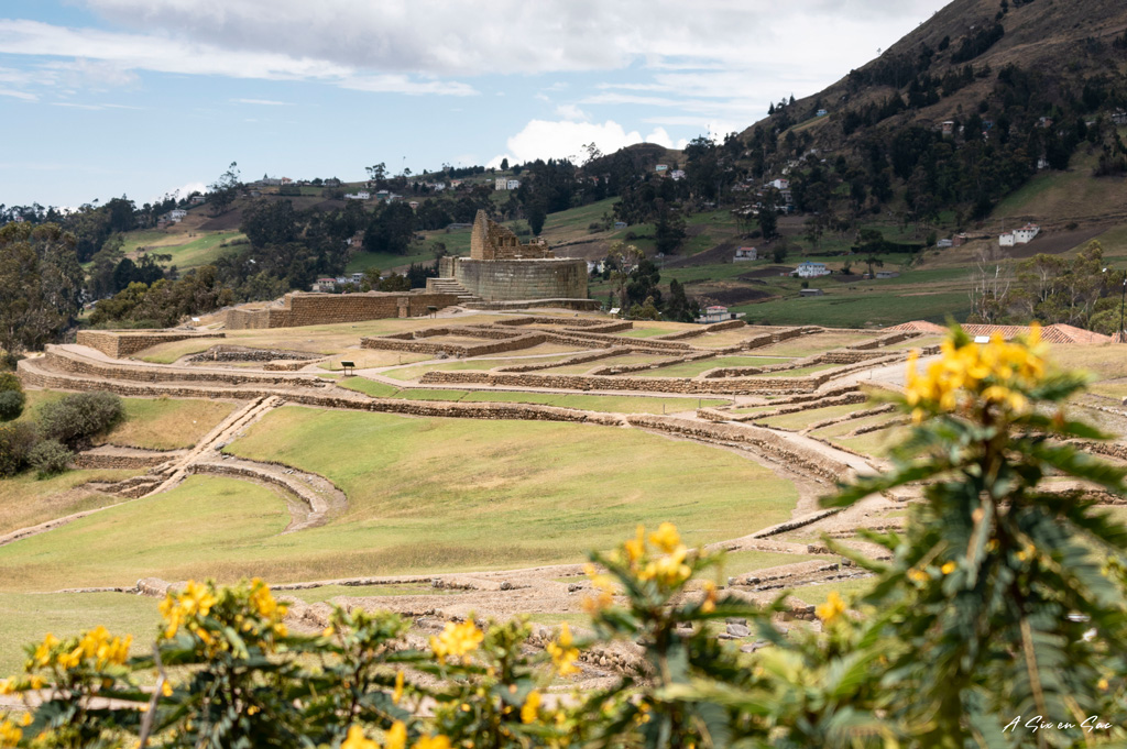temple du soleil sur fond de site archéologique à Ingapirca ( site inca proche de Cuenca ) Equateur 2020